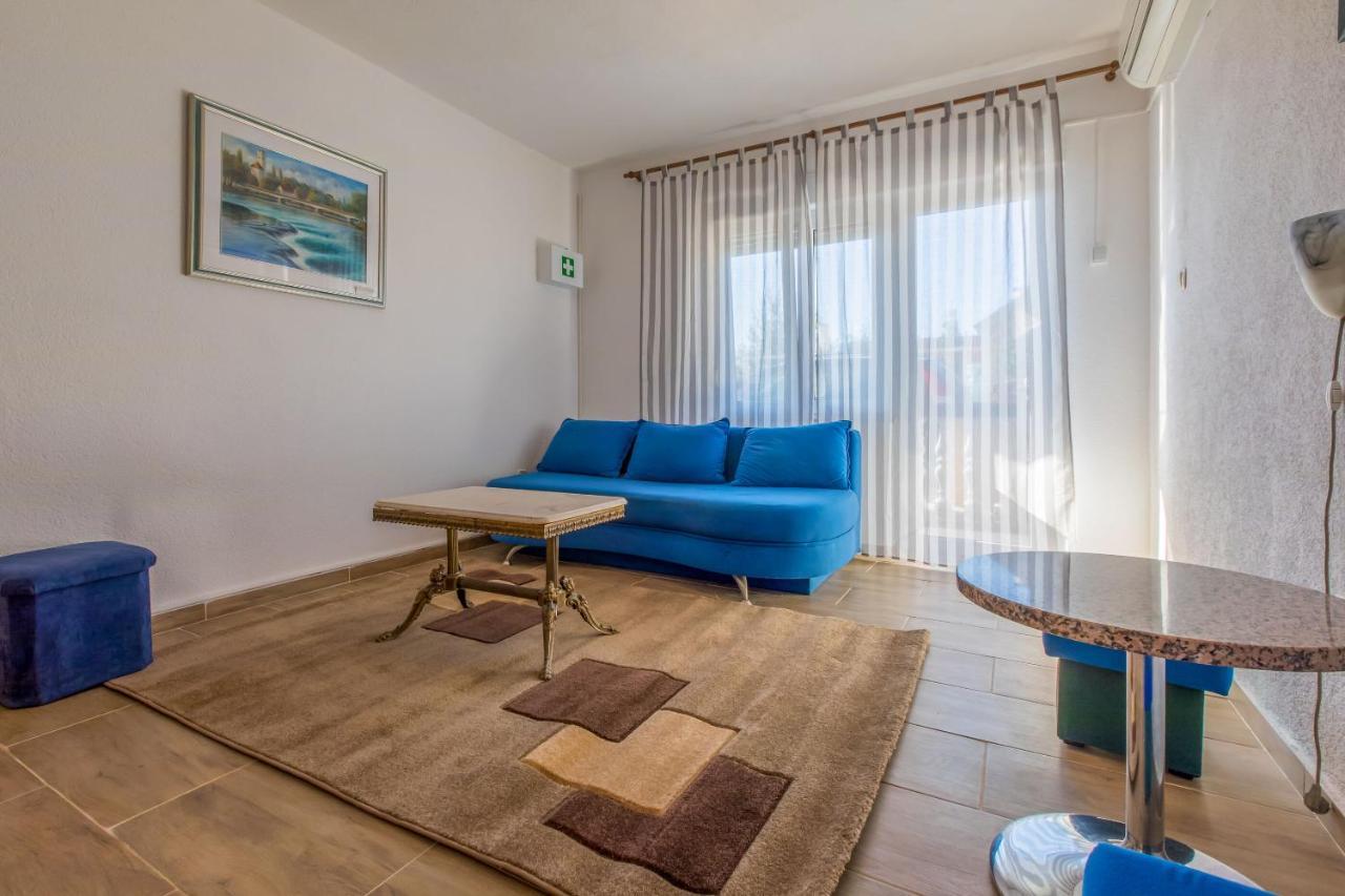 קריקווניצה Apartments Dubravka מראה חיצוני תמונה